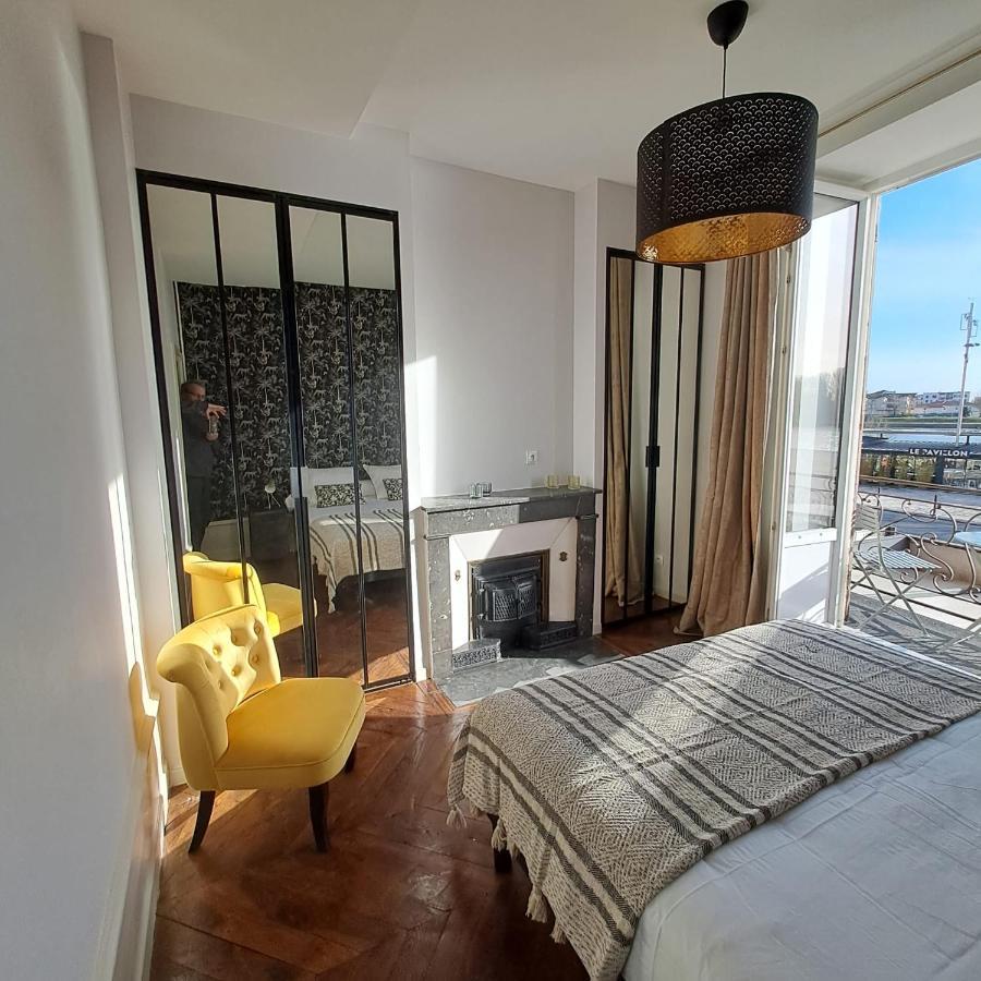 Center Macon Charmant Appartement Avec Vue Sur La Saone Dış mekan fotoğraf